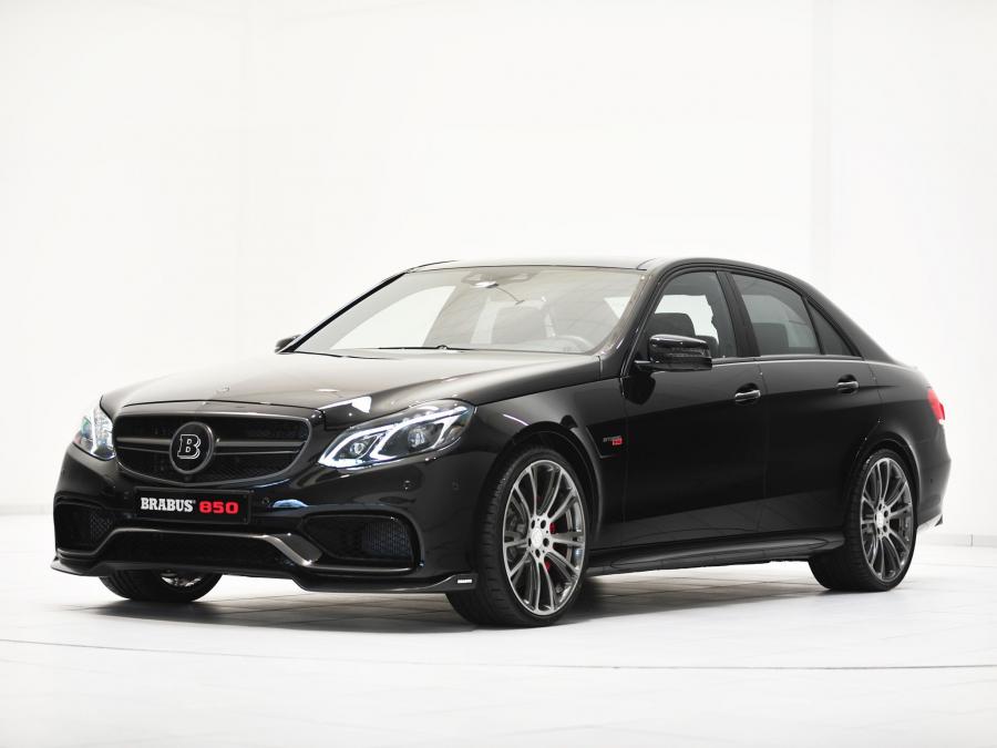  Mercedes-Benz E63 AMG by Brabus 2013 года  (фото 1 из 8)